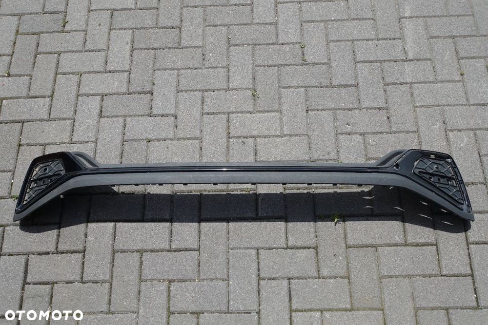 LISTWA DOKŁADA TYŁ AUDI Q2 16r.- - 1