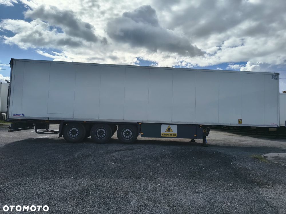 Schmitz Cargobull sko24 - 7