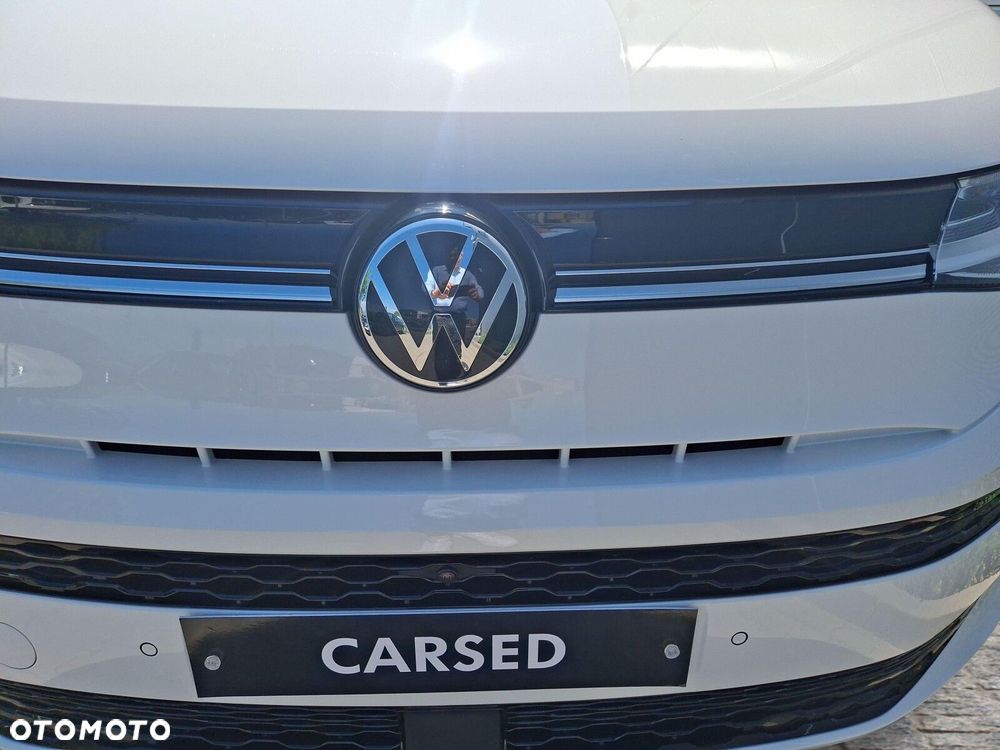 Volkswagen Multivan - 13