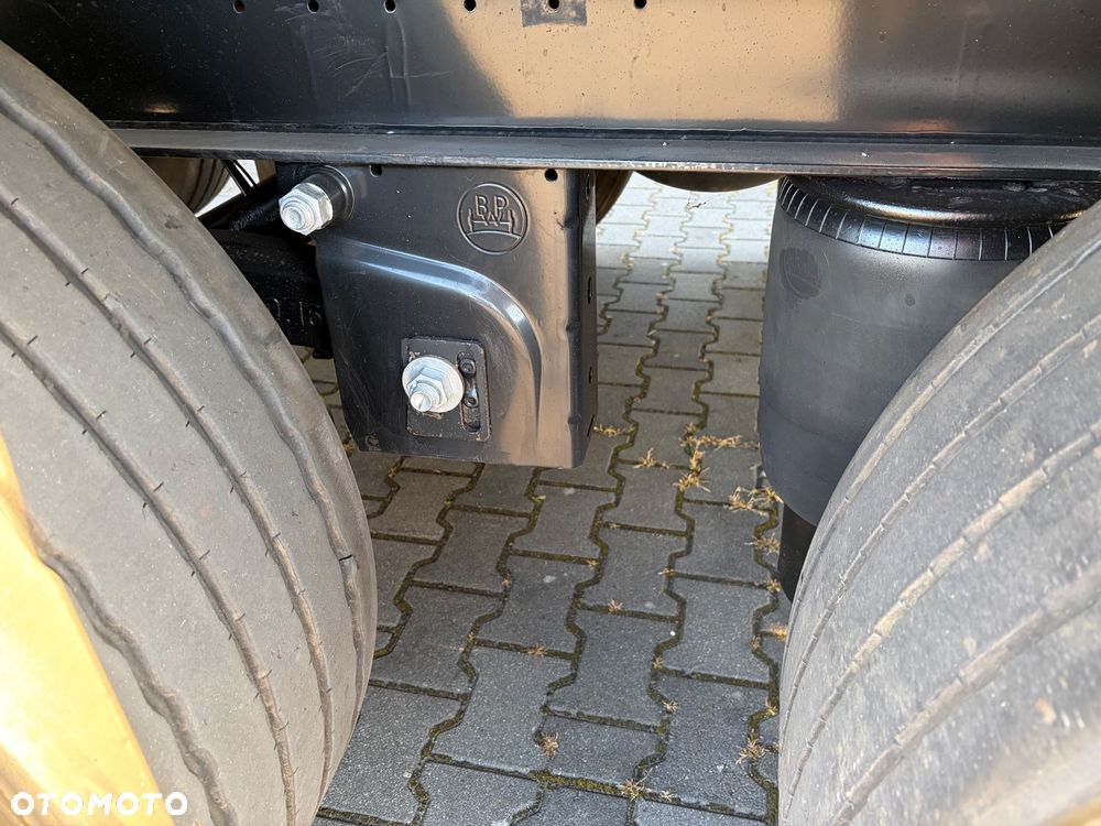 Krone SD Warios 3 Poziomy Pod Dachu - 26