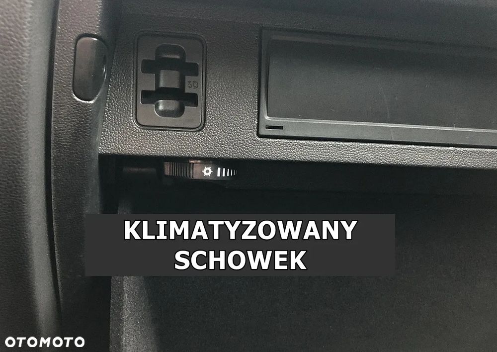 Volkswagen Passat Variant 2.0 TDI EVO Business DSG - 28