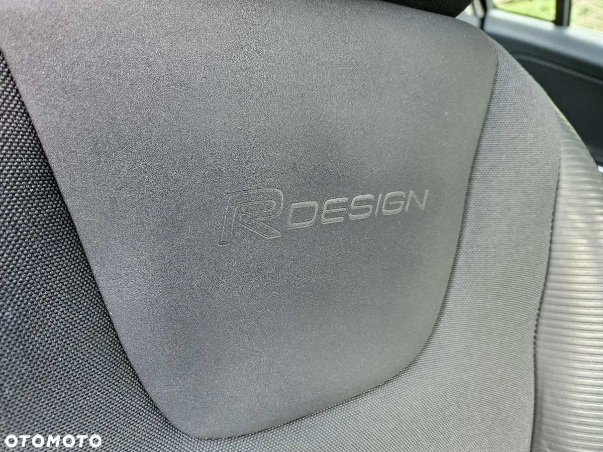Volvo S60 D3 R-Design - 11