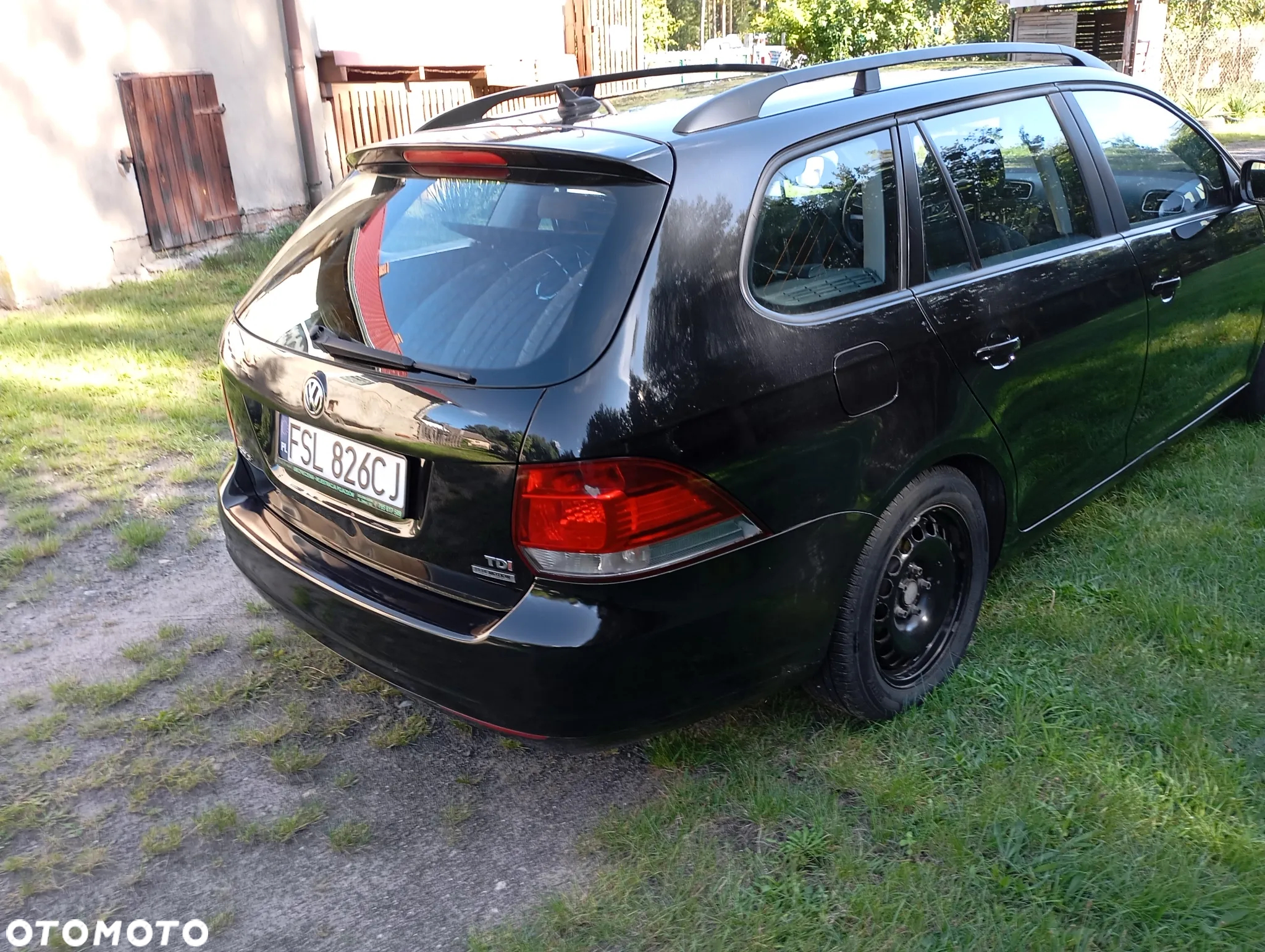 Volkswagen Golf VI 1.6 TDI BlueMot Comfortline - 5