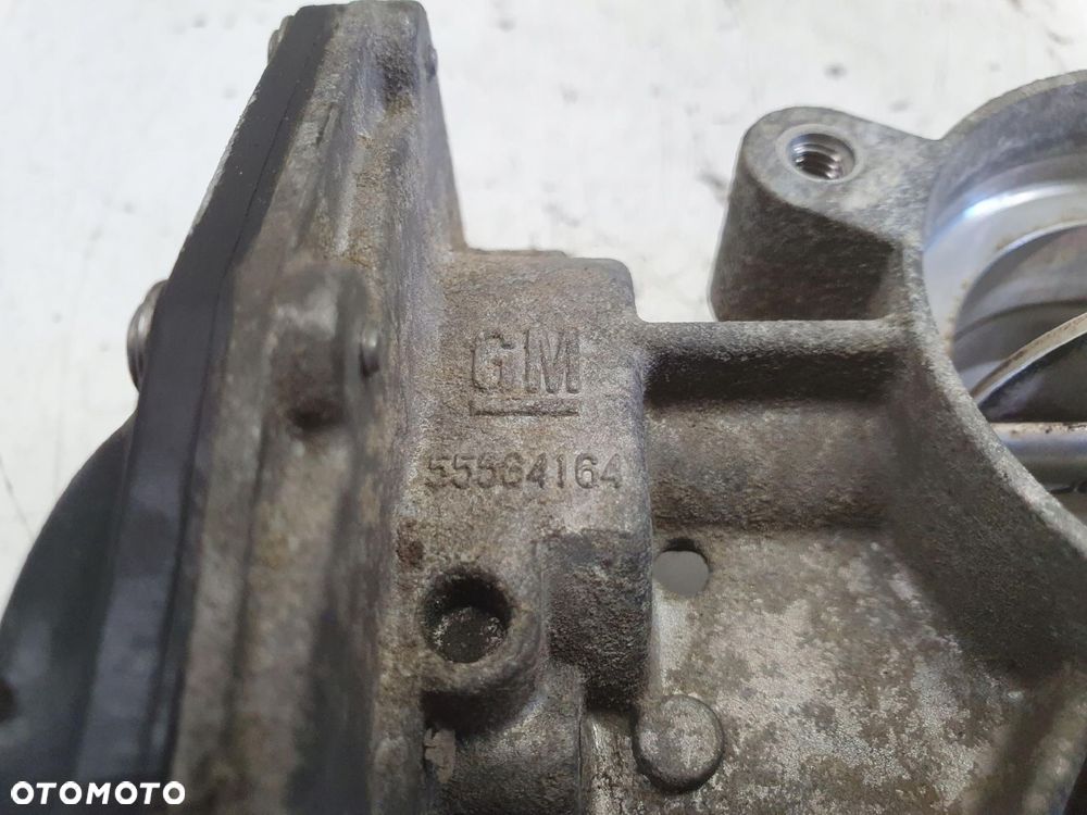 PRZEPUSTNICA Opel Astra IV J 2.0 CDTI _ 55564164 - 2