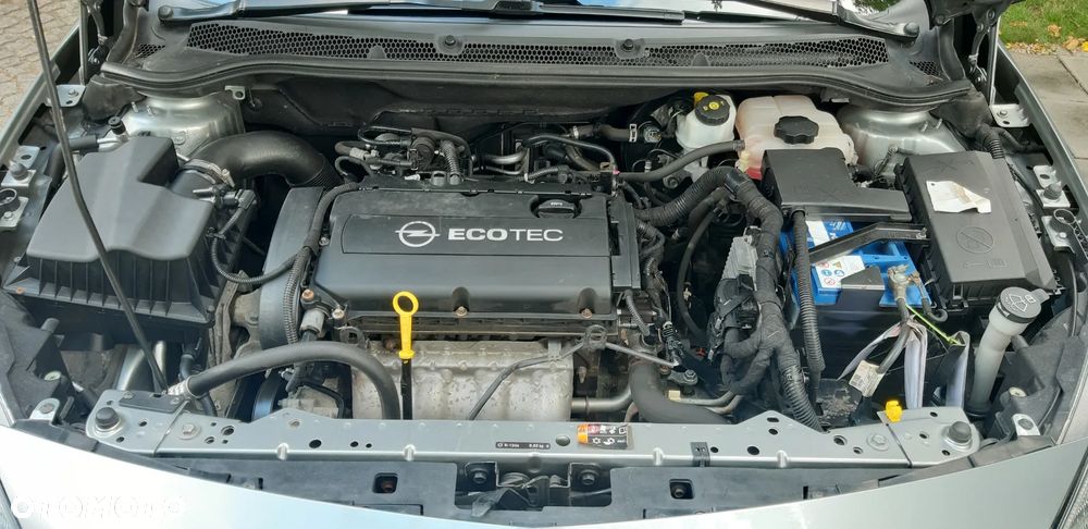 Opel Astra 1.6 Enjoy - 20