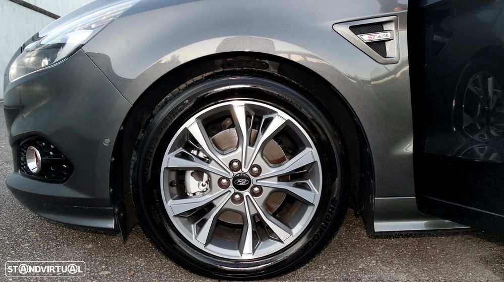 Ford S-Max 2.0 TDCi ST-Line Powershift - 35