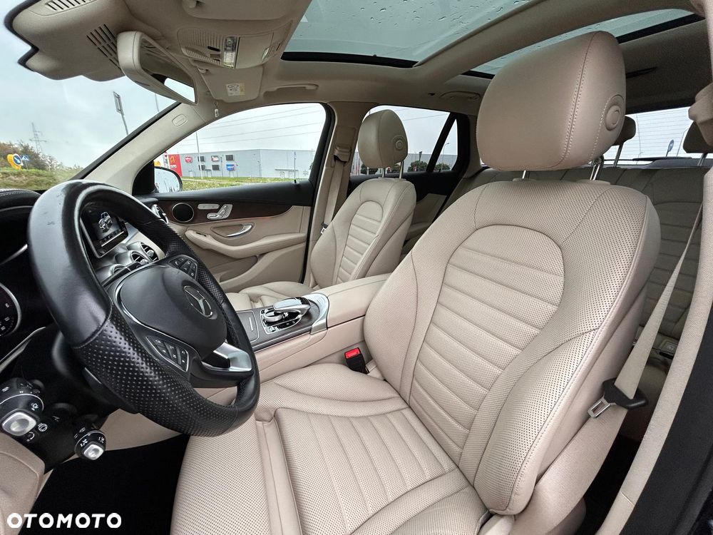 Mercedes-Benz GLC 220 d 4Matic 9G-TRONIC - 18