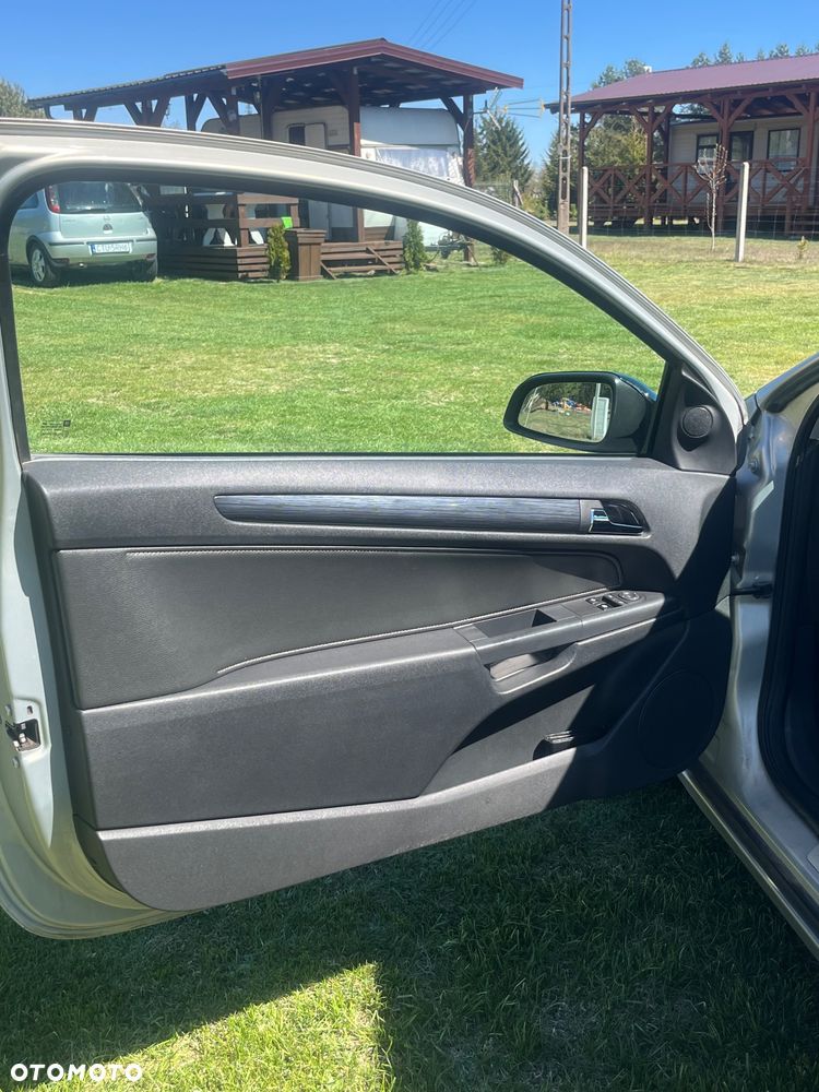 Opel Astra 1.9 CDTI Sport - 14