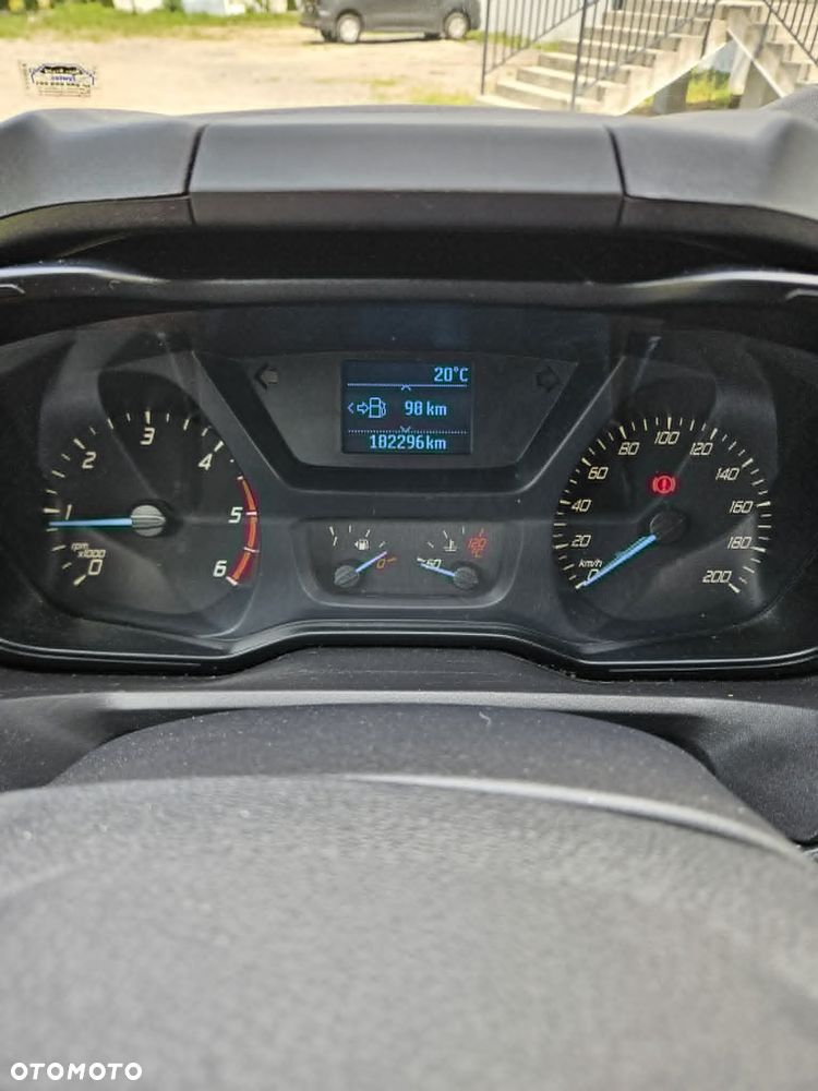 Ford Transit Custom - 13