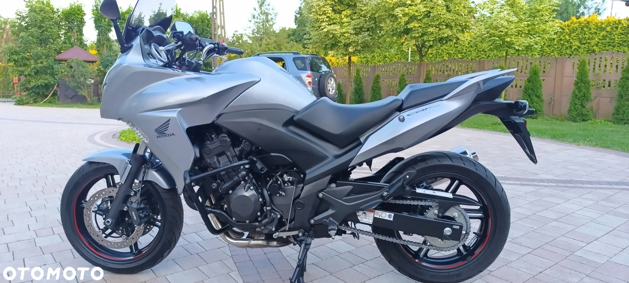 Honda CBF - 2