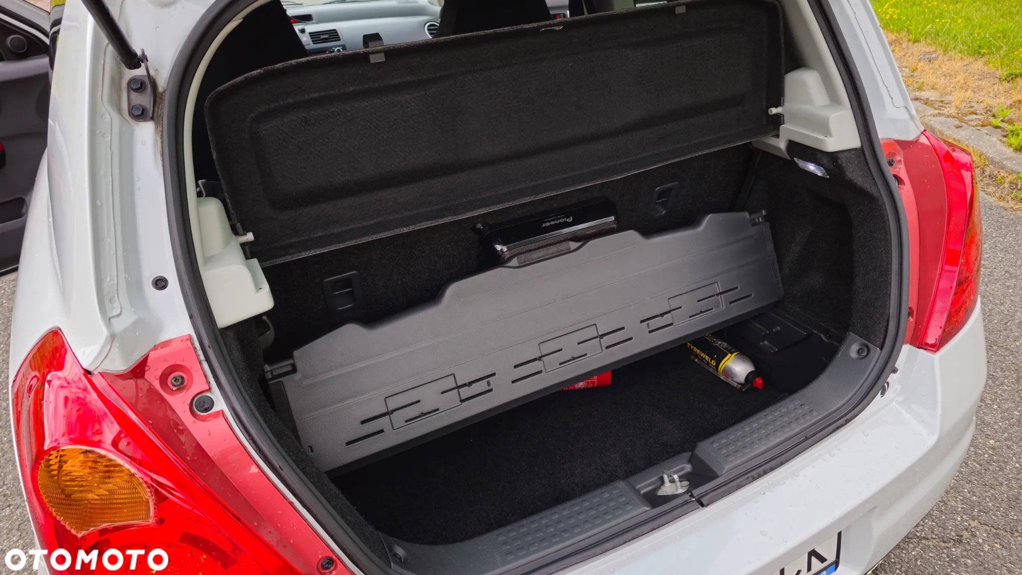 Suzuki Swift 1.6 Sport - 27