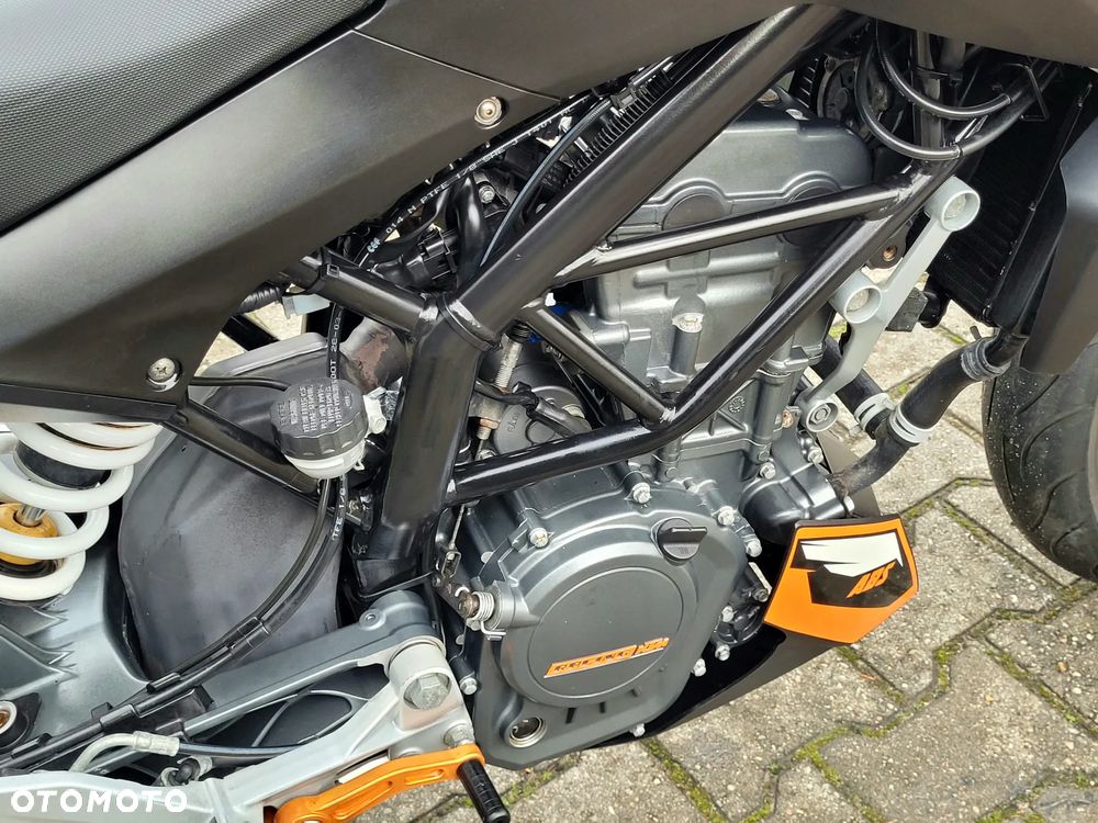 KTM Duke - 20