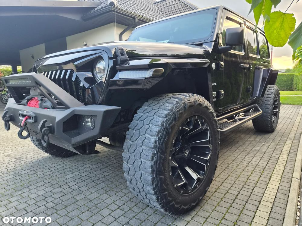 Jeep Wrangler Unlimited 3.6 Automatik Sahara - 3