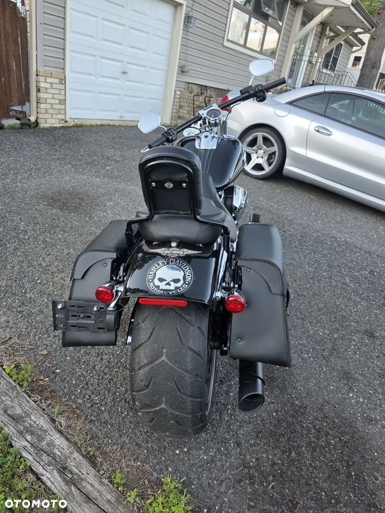 Harley-Davidson FXSB Breakout - 16