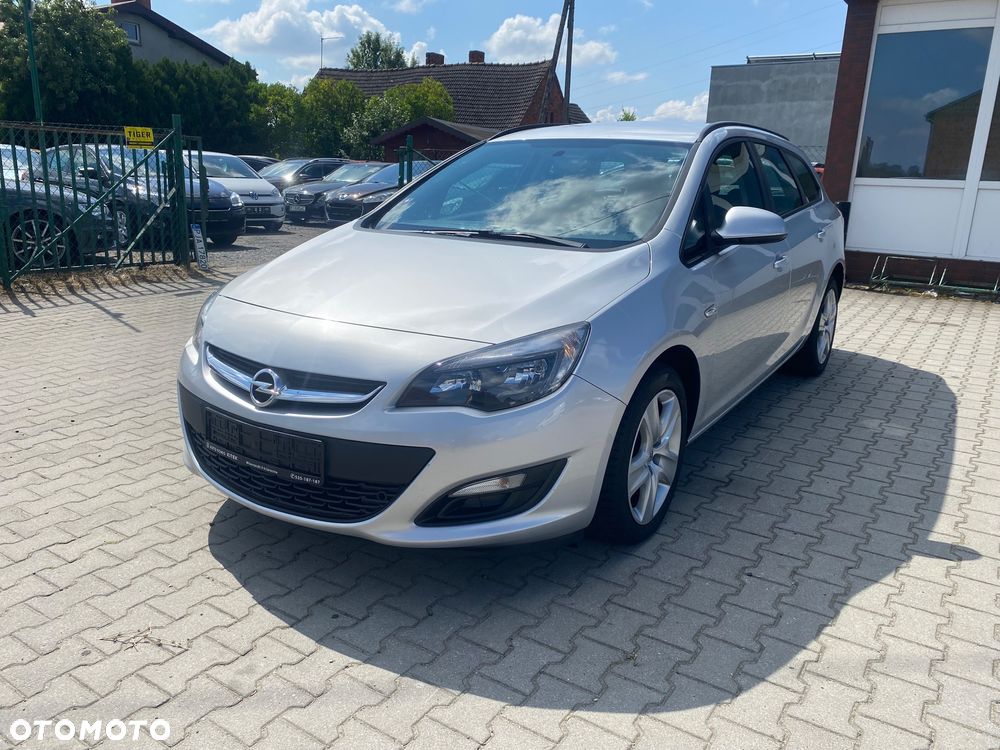 Opel Astra 1.7 CDTI DPF Color Edition - 11