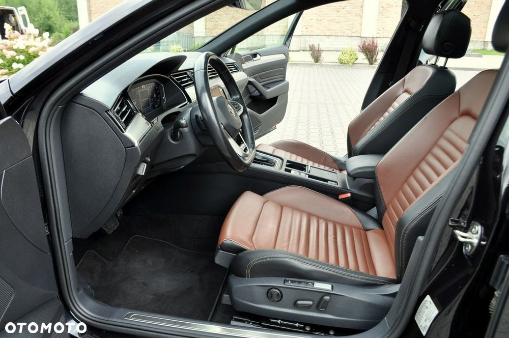 Volkswagen Passat Variant - 22