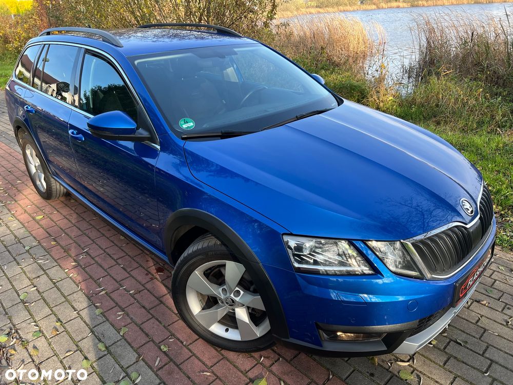 Skoda Octavia Scout 2.0 TDI 4x4 DSG - 27