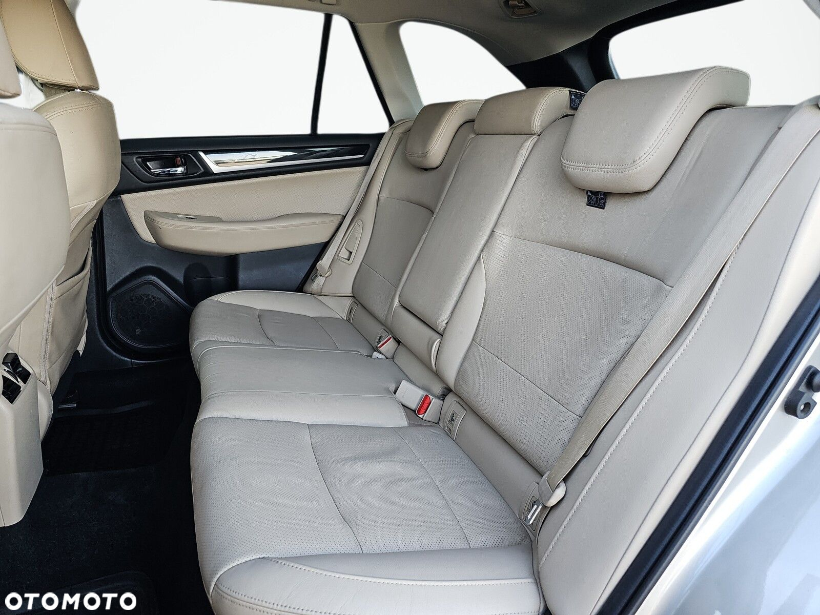 Subaru Outback 2.5i Exclusive (EyeSight) Lineartronic - 28