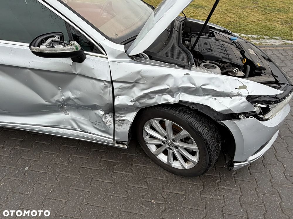 Volkswagen Passat 1.6 TDI (BlueMotion Technology) DSG Trendline - 9