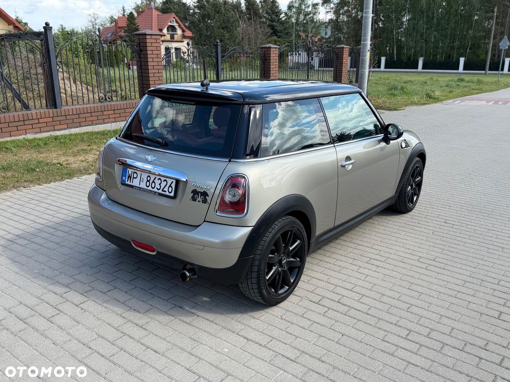 MINI Cooper 50 Mayfair - 13
