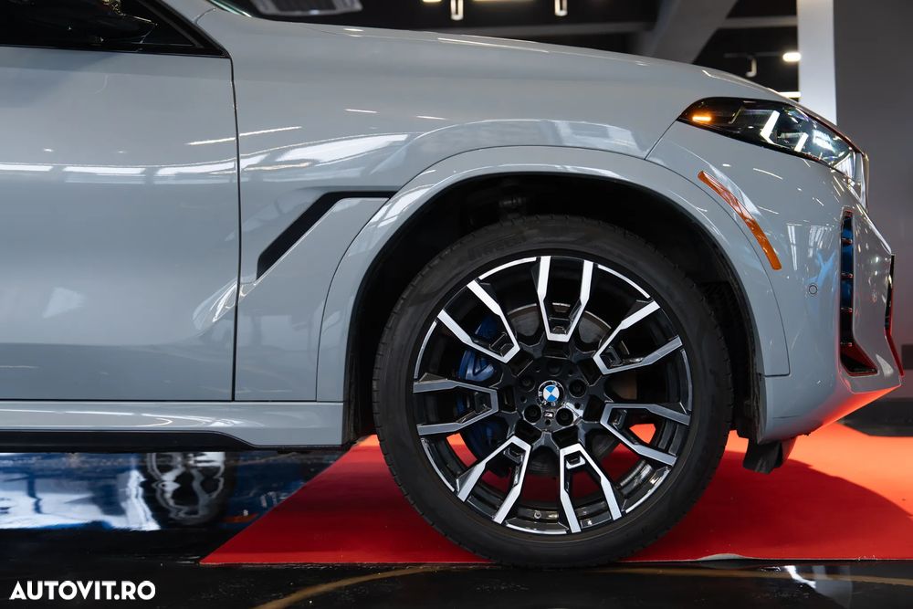 BMW X6 xDrive40i AT MHEV - 26