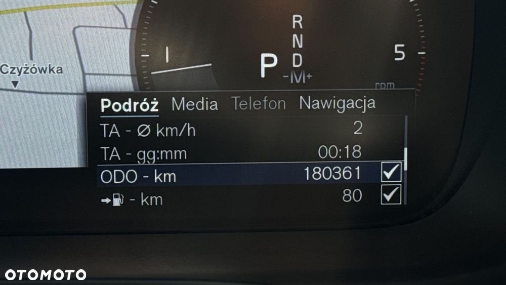 Volvo V60 Cross Country - 35