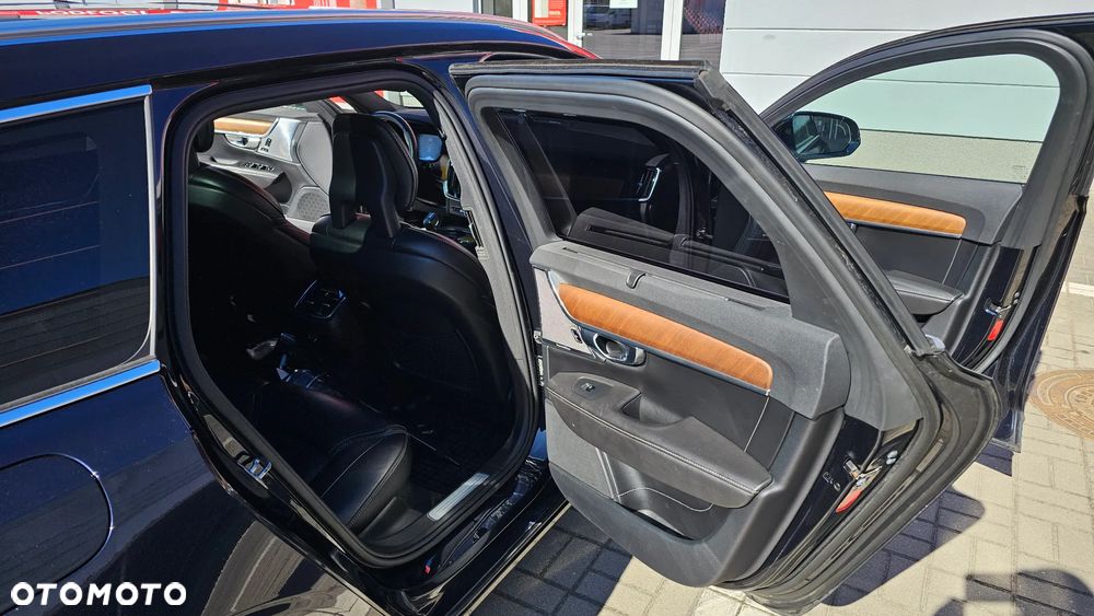 Volvo V90 D4 Inscription - 14