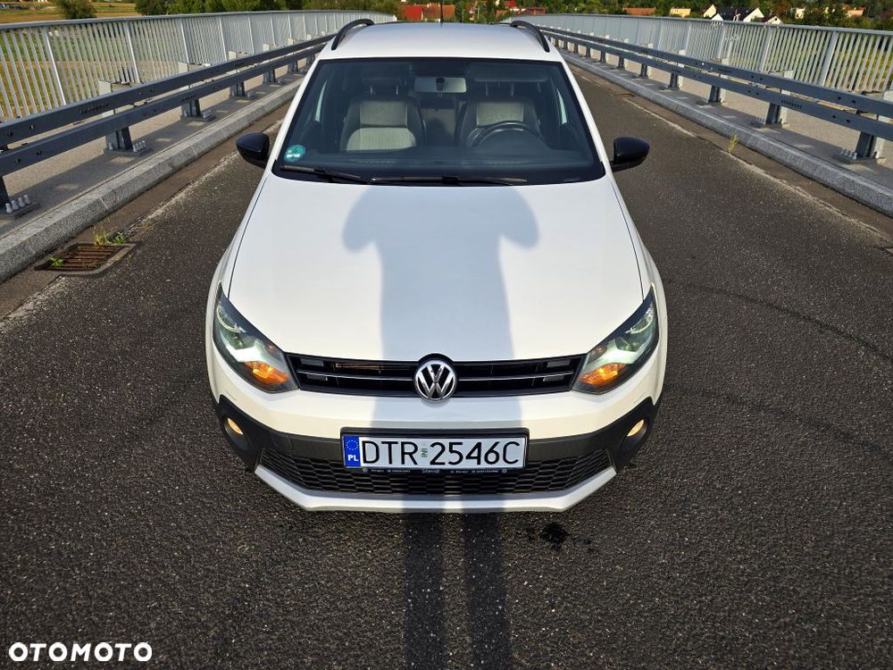 Volkswagen Polo 1.2 TSI Cross Urban White - 9