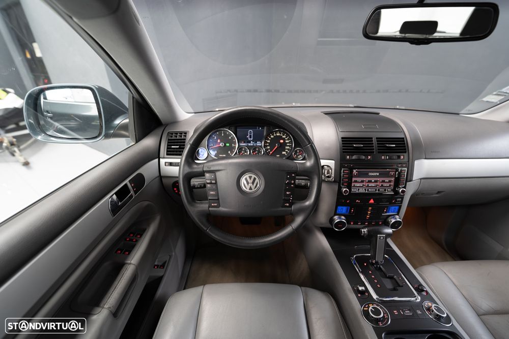 VW Touareg 3.0 TDI V6 Tiptronic - 19