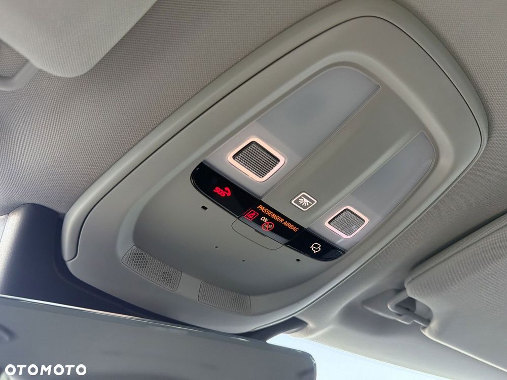 Volvo XC 90 - 26
