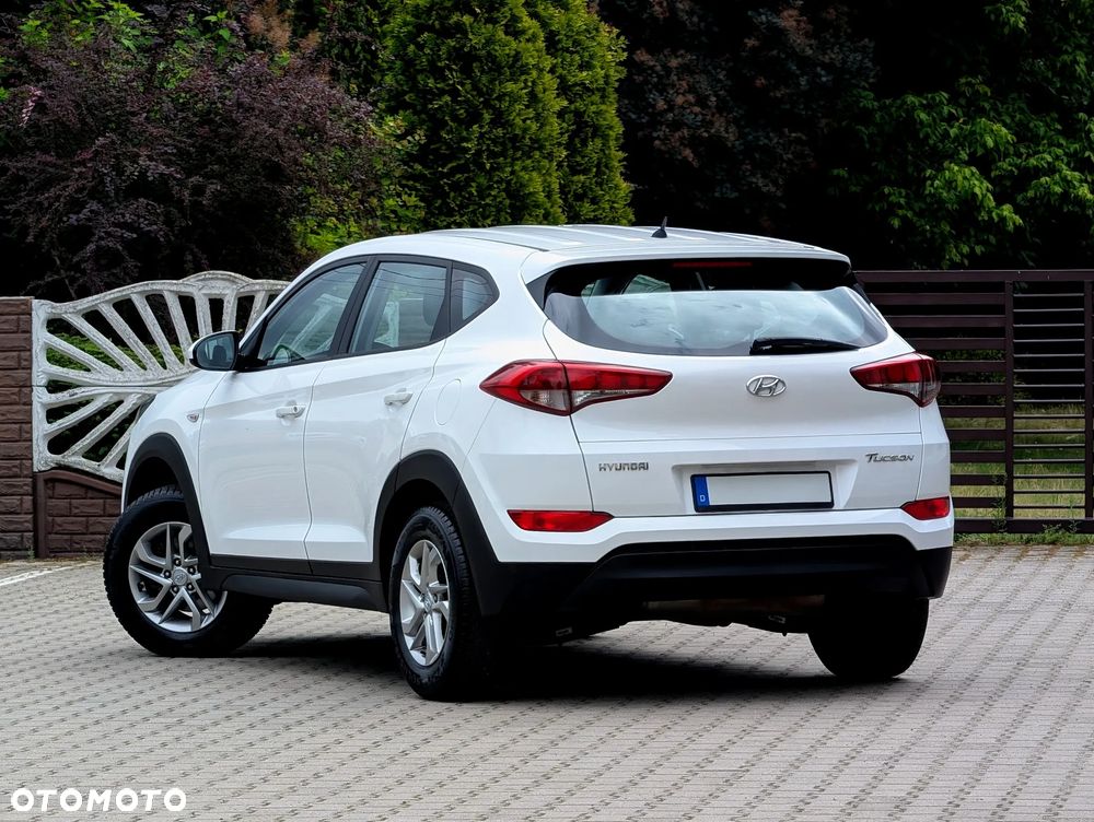 Hyundai Tucson - 16