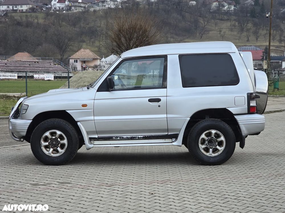 Mitsubishi Pajero Sport 2.5 TD+ Instyle - 18