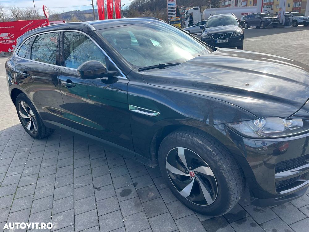 Jaguar F-Pace 25d AWD Aut. Prestige - 4