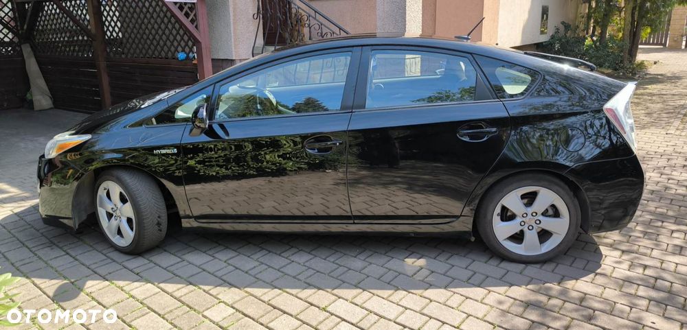 Toyota Prius - 5
