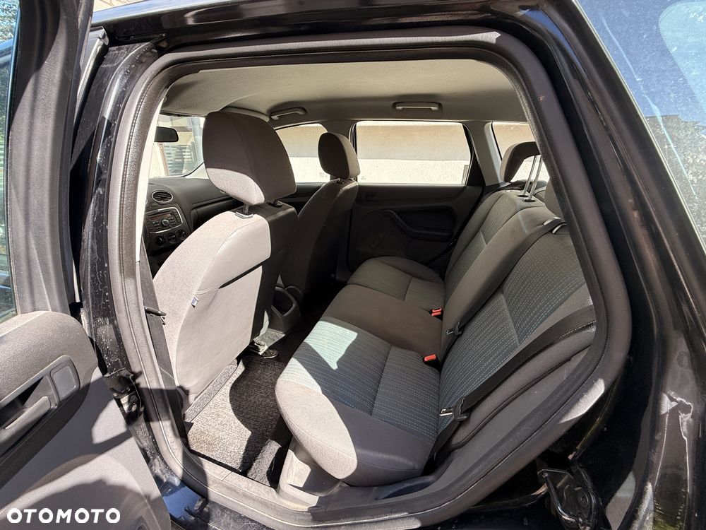 Ford Focus 1.6 TDCi Trend - 18