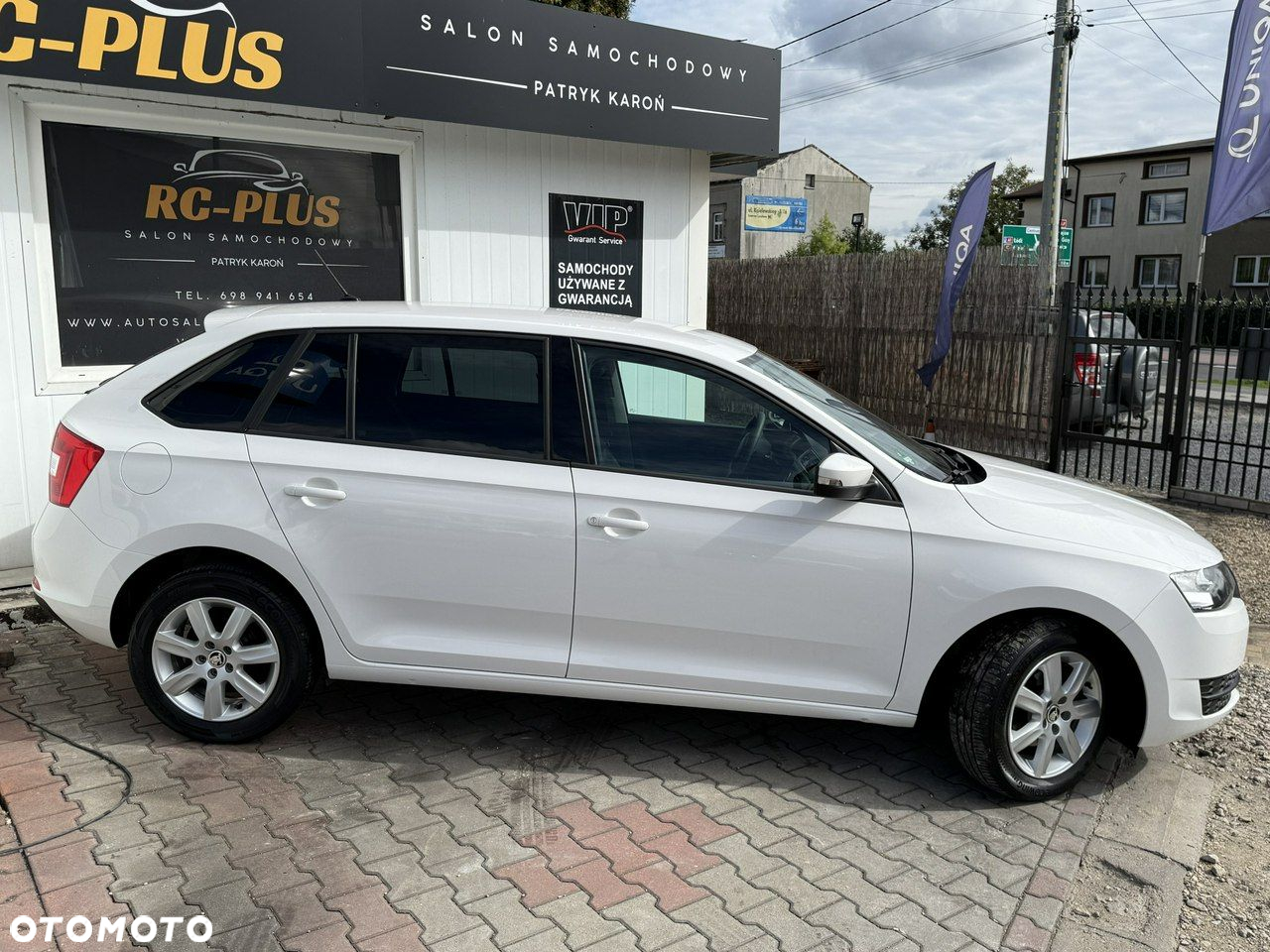 Skoda RAPID Spaceback 1.2 TSI (Green tec) Emotion Plus - 2