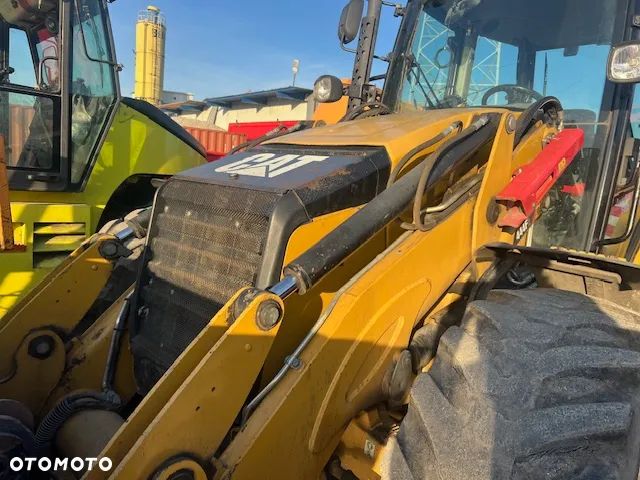 Caterpillar 444F2 - 6