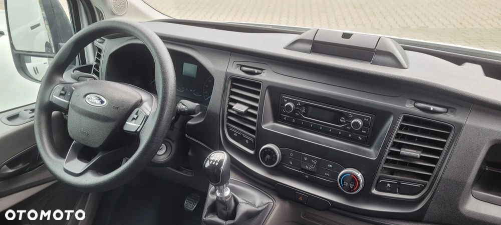 Ford TRANSIT - 13