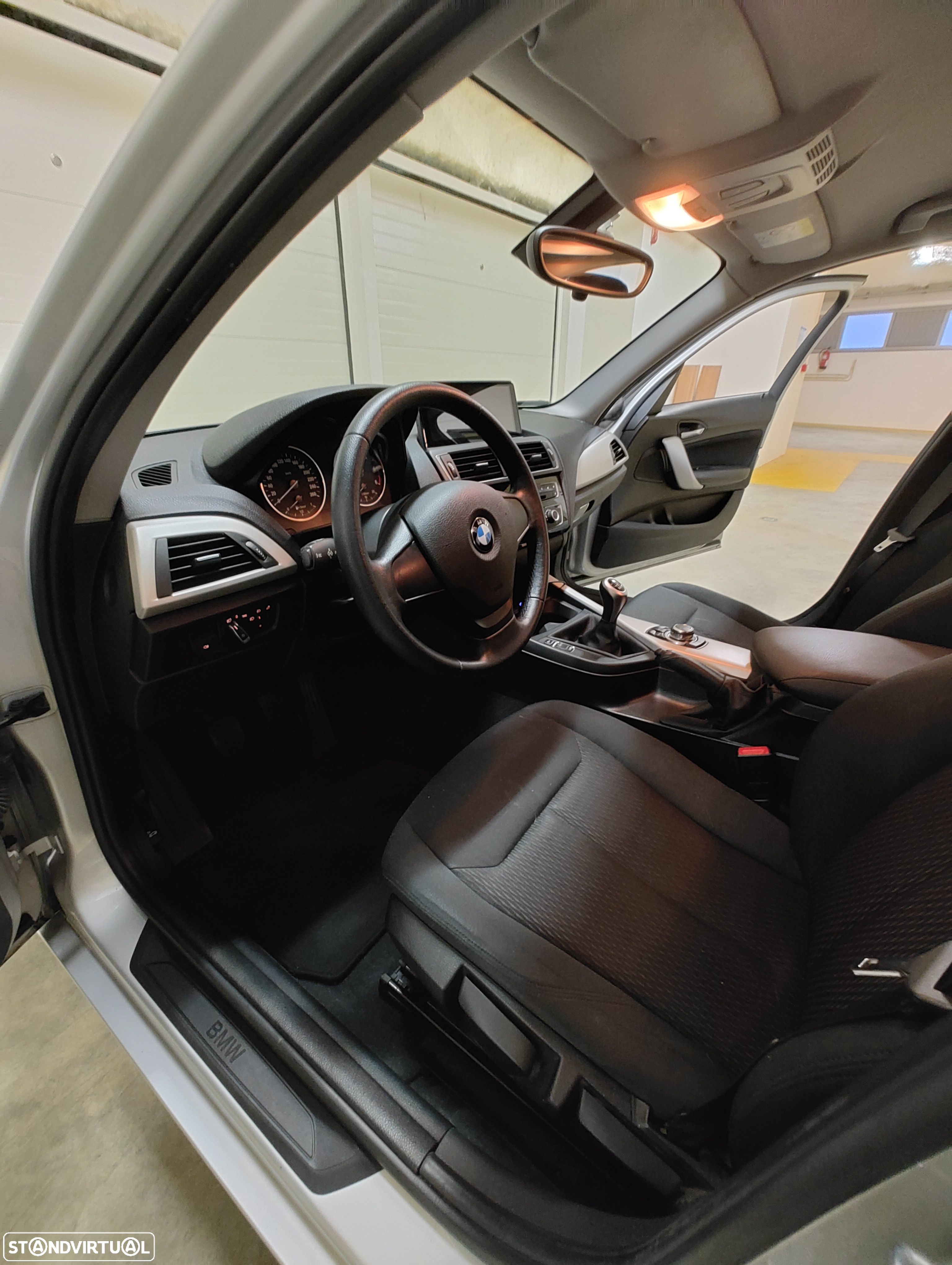 BMW 116 d EfficientDynamics Edition - 16