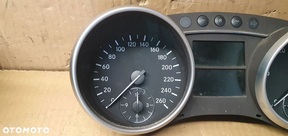 Licznik zegary oryginał Mercedes ML W164 3.0 CDI A1645404947 - 5
