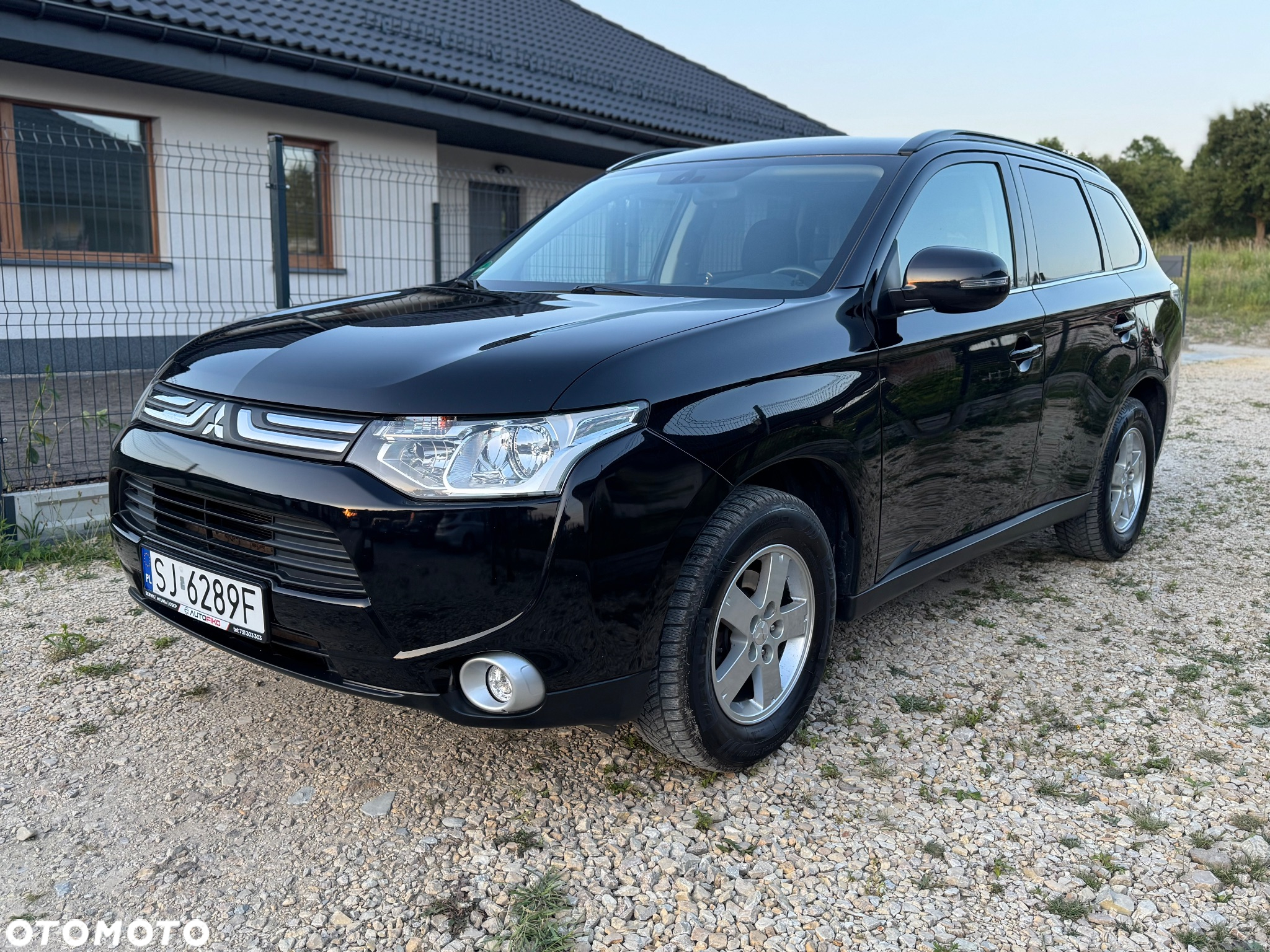 Mitsubishi Outlander 2.0 Intense 2WD - 3
