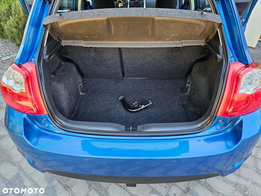 Toyota Auris - 34