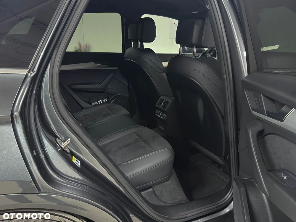 Audi Q5 40 TDI quattro S tronic S line - 4