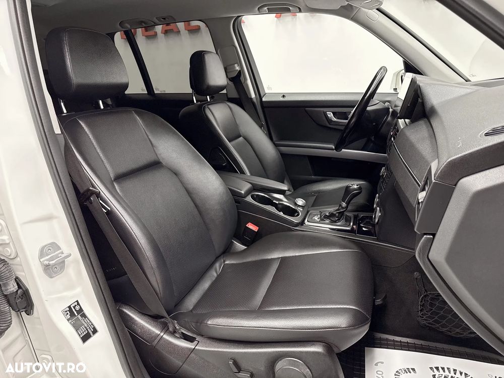 Mercedes-Benz GLK 220 CDI DPF 4Matic BlueEFFICIENCY 7G-TRONIC - 7