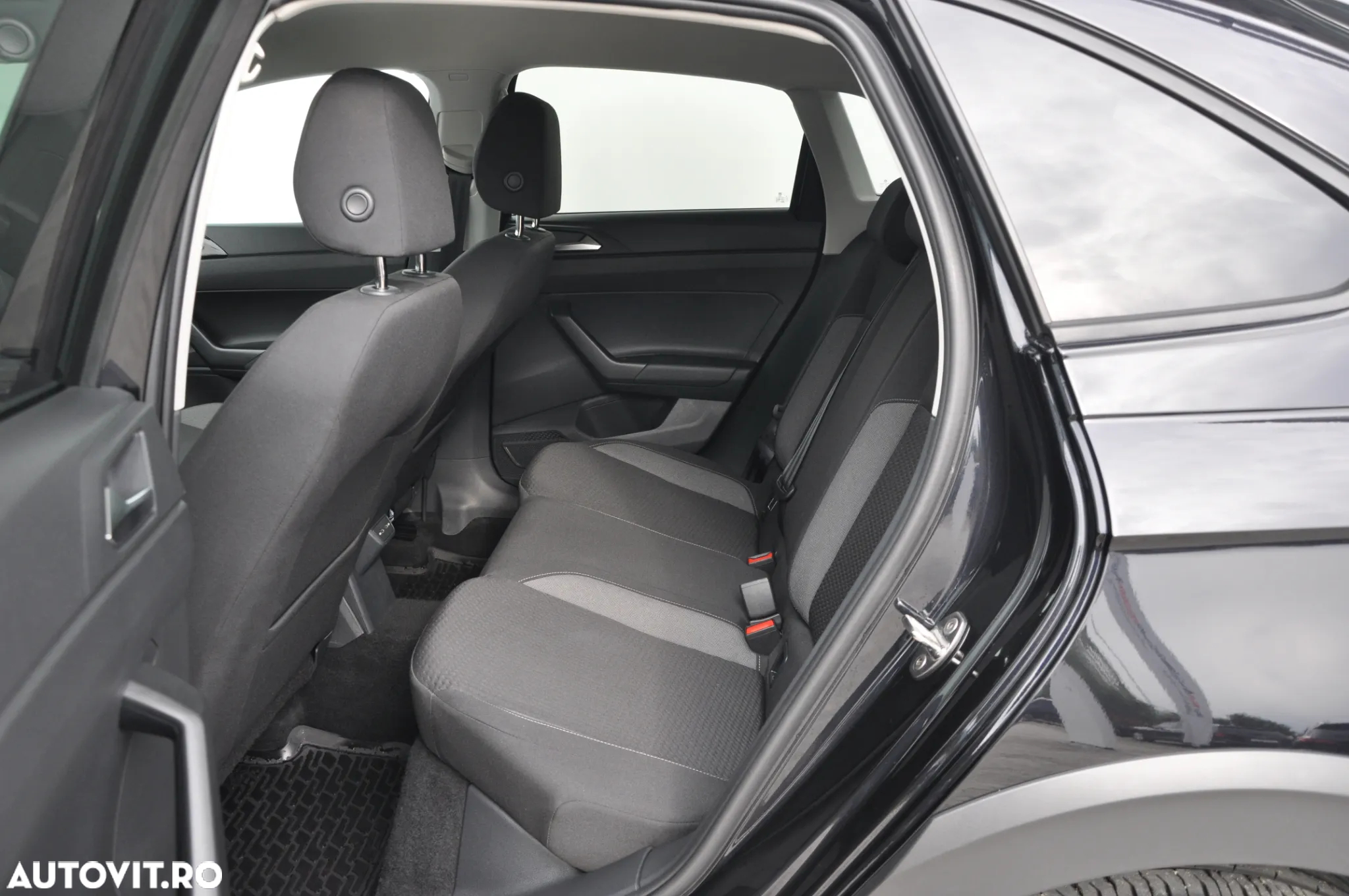 Volkswagen Taigo 1.0 TSI Life - 24
