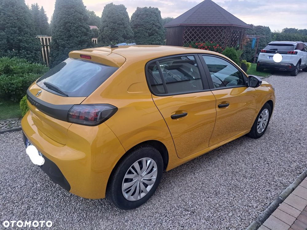 Peugeot 208 - 5