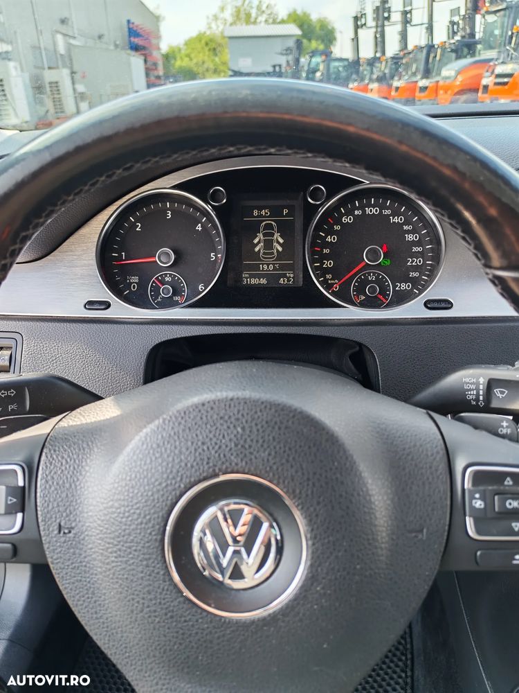 Volkswagen Passat CC - 5