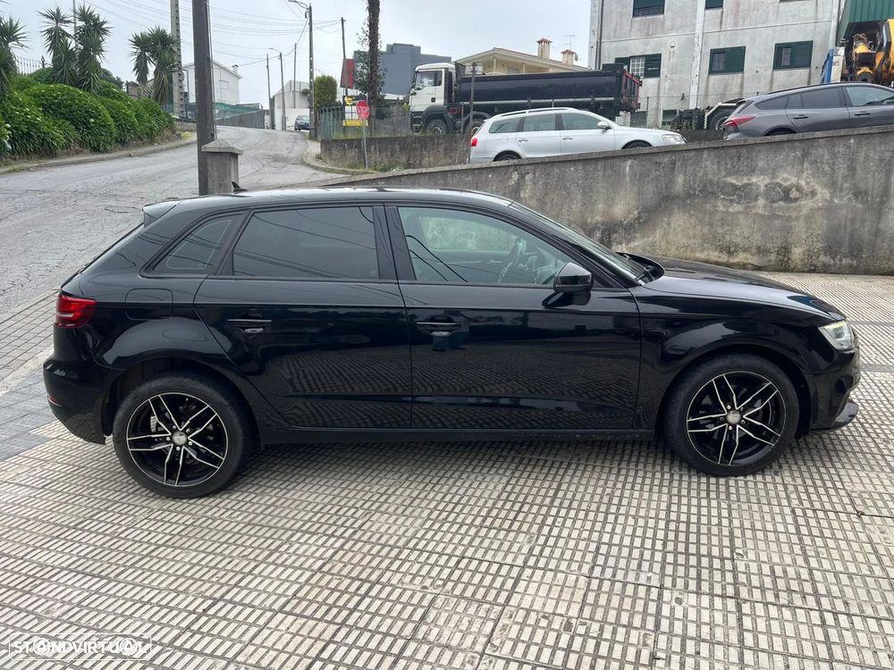 Audi A3 Sportback - 7