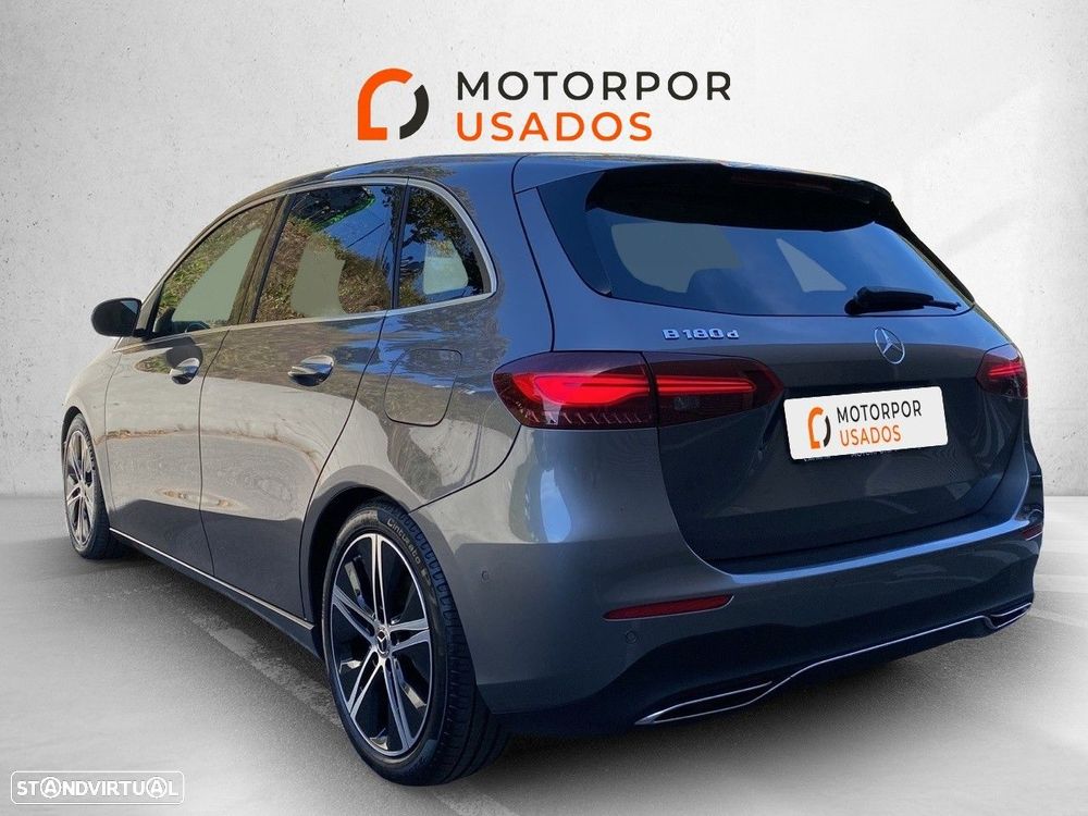 Mercedes-Benz B 180 d - 7