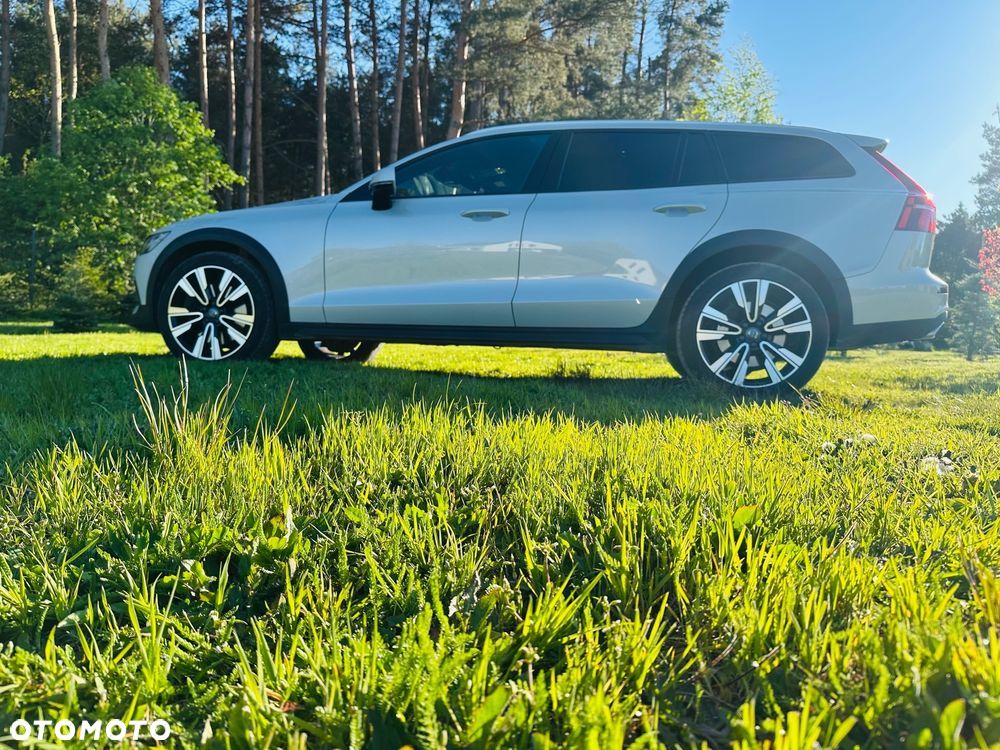 Volvo V60 Cross Country Pro D4 AWD - 3